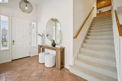 28862 Bay Heights Rd, Hayward, CA 94542 - Photo 3