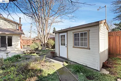 1674 Kasba St, Concord, CA 94518 - Photo 31