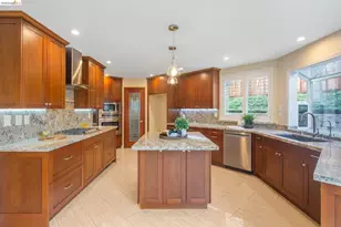 2521 Caddie Ln, Brentwood, CA 94513 - Photo 13