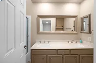 37168 Meadowbrook Common, Fremont, CA 94536 - Photo 17