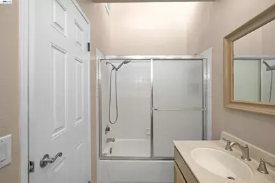 37168 Meadowbrook Cmn #304, Fremont, CA 94536 - Photo 19