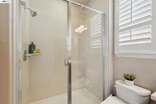 73 Stonebrae Rd, Hayward, CA 94542 - Photo 31