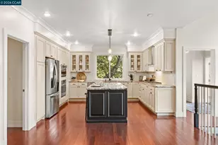 6165 Doncaster Pl, Oakland, CA 94611 - Photo 13