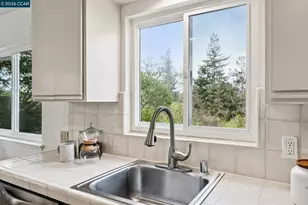 1315 El Curtola, Lafayette, CA 94549 - Photo 11