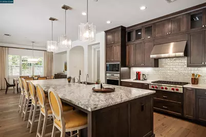 5026 Kerry Hill St, Danville, CA 94506 - Photo 19