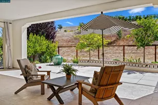 5026 Kerry Hill St, Danville, CA 94506 - Photo 27