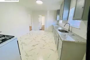 2226 109th Ave, Oakland, CA 94603 - Photo 7