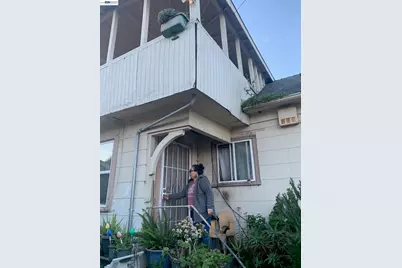 7333 Lockwood St, Oakland, CA 94621 - Photo 11