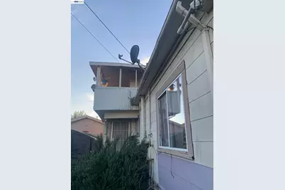 7333 Lockwood St, Oakland, CA 94621 - Photo 1