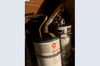 7333 Lockwood St, Oakland, CA 94621 - Photo 19