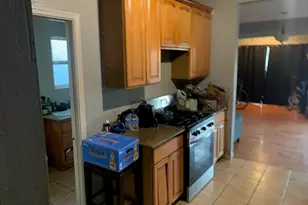 7333 Lockwood St, Oakland, CA 94621 - Photo 9