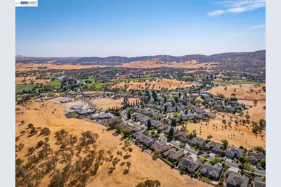 8 Rock Ridge Ct, Copperopolis, CA 95228 - Photo 33
