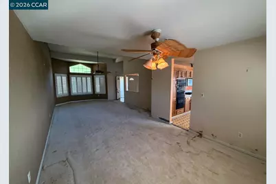 418 Highland Ct, Concord, CA 94520 - Photo 9