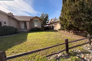 418 Highland Ct, Concord, CA 94520 - Photo 1