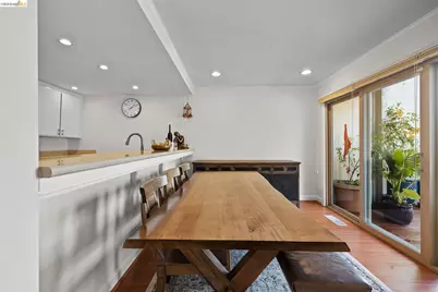 3415 La Selva St, San Mateo, CA 94403 - Photo 9