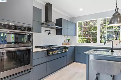 2775 Cantor Dr, Morgan Hill, CA 95037 - Photo 13