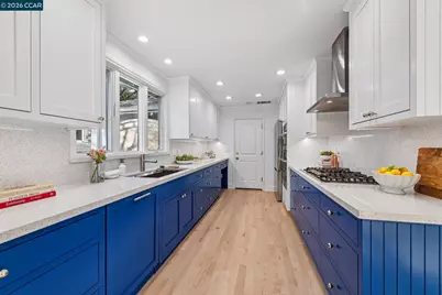 15 Los Dedos, Orinda, CA 94563 - Photo 13