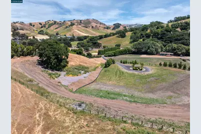 60 Hampton Road, Martinez, CA 94553 - Photo 7