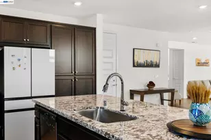 2517 Cyan Dr, Fairfield, CA 94533 - Photo 11