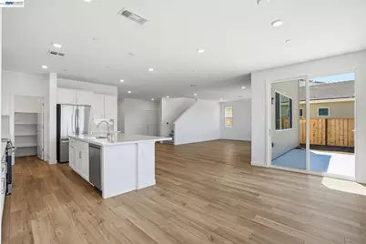 1020 Bluebell Circle, Discovery Bay, CA 94505 - Photo 3