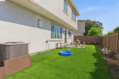 72 Greystone Pl, Pittsburg, CA 94565 - Photo 37