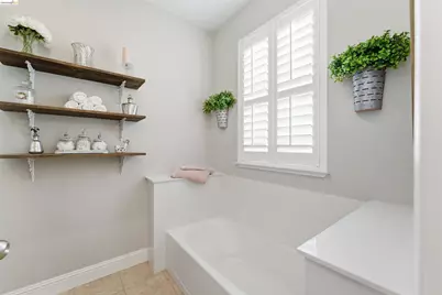 72 Greystone Pl, Pittsburg, CA 94565 - Photo 29