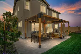 2037 Shrike Ct, Vacaville, CA 95688 - Photo 43