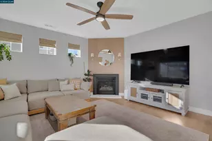 2037 Shrike Ct, Vacaville, CA 95688 - Photo 19