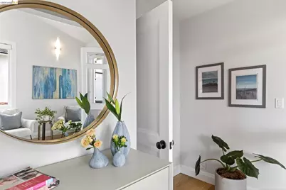 244 Cross Rd, Oakland, CA 94618 - Photo 31