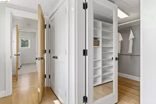 244 Cross Rd, Oakland, CA 94618 - Photo 45