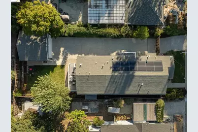 3920 Edgemoor Pl, Oakland, CA 94605 - Photo 55