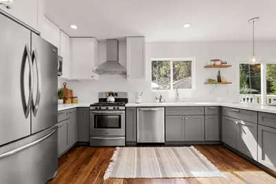 3920 Edgemoor Pl, Oakland, CA 94605 - Photo 11