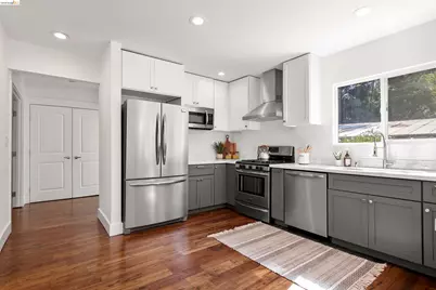 3920 Edgemoor Pl, Oakland, CA 94605 - Photo 9