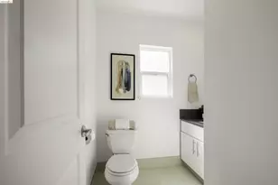 3920 Edgemoor Pl, Oakland, CA 94605 - Photo 27