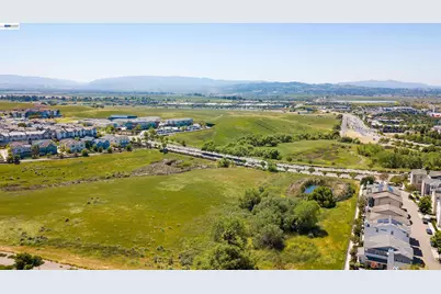 3956 Jordan Ranch Dr, Dublin, CA 94568 - Photo 5