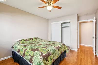 11023 Cameron Ave, Oakland, CA 94605 - Photo 35