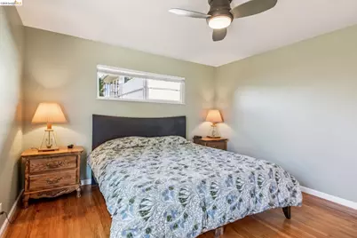 11023 Cameron Ave, Oakland, CA 94605 - Photo 27
