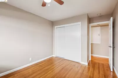 11023 Cameron Ave, Oakland, CA 94605 - Photo 31