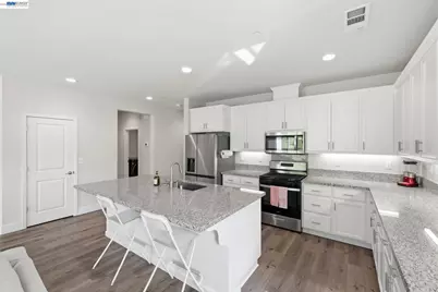 5444 Gray Pine Way, Antioch, CA 94531 - Photo 13