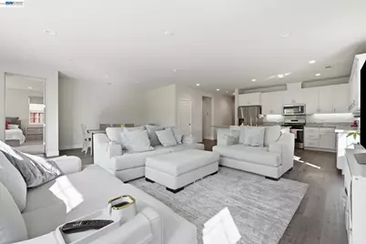 5444 Gray Pine Way, Antioch, CA 94531 - Photo 17