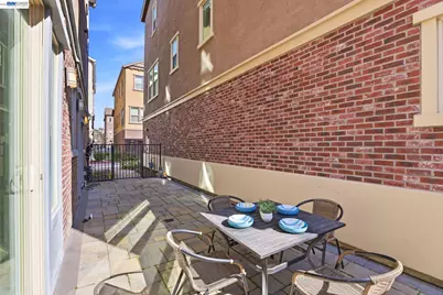 1380 Brookline Loop, Pleasanton, CA 94566 - Photo 9