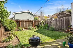 814 46th St, Oakland, CA 94608 - Photo 21