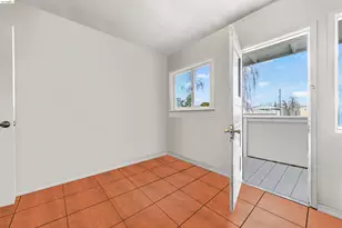 814 46th St, Oakland, CA 94608 - Photo 7