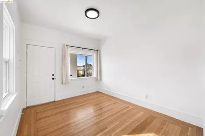 814 46th St, Oakland, CA 94608 - Photo 11
