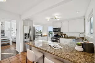 1925 Manzanita Dr, Oakland, CA 94611 - Photo 25