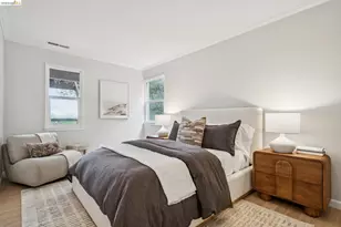 1925 Manzanita Dr, Oakland, CA 94611 - Photo 35