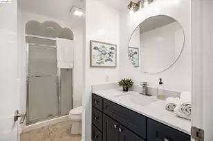 22 Rydal Ct, Oakland, CA 94611 - Photo 27