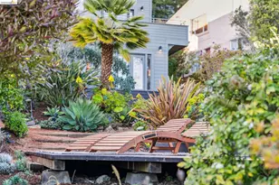 7084 Westmoorland Dr, Berkeley, CA 94705 - Photo 53