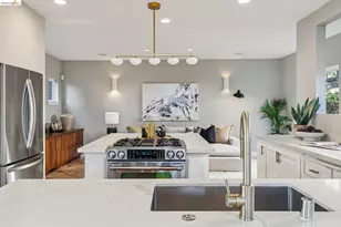 7084 Westmoorland Dr, Berkeley, CA 94705 - Photo 17