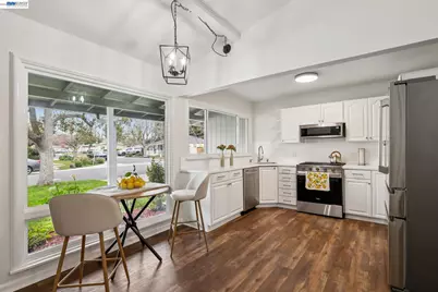 1901 Jacqueline Way, Concord, CA 94519 - Photo 5